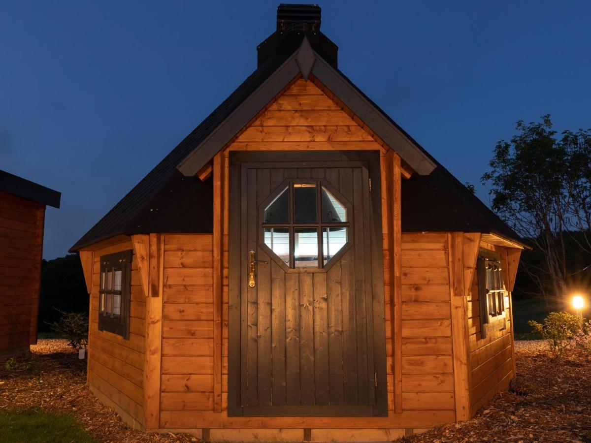 Weedingshall Lodges フォルカーク エクステリア 写真