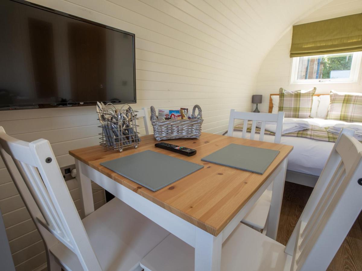 Weedingshall Lodges フォルカーク エクステリア 写真