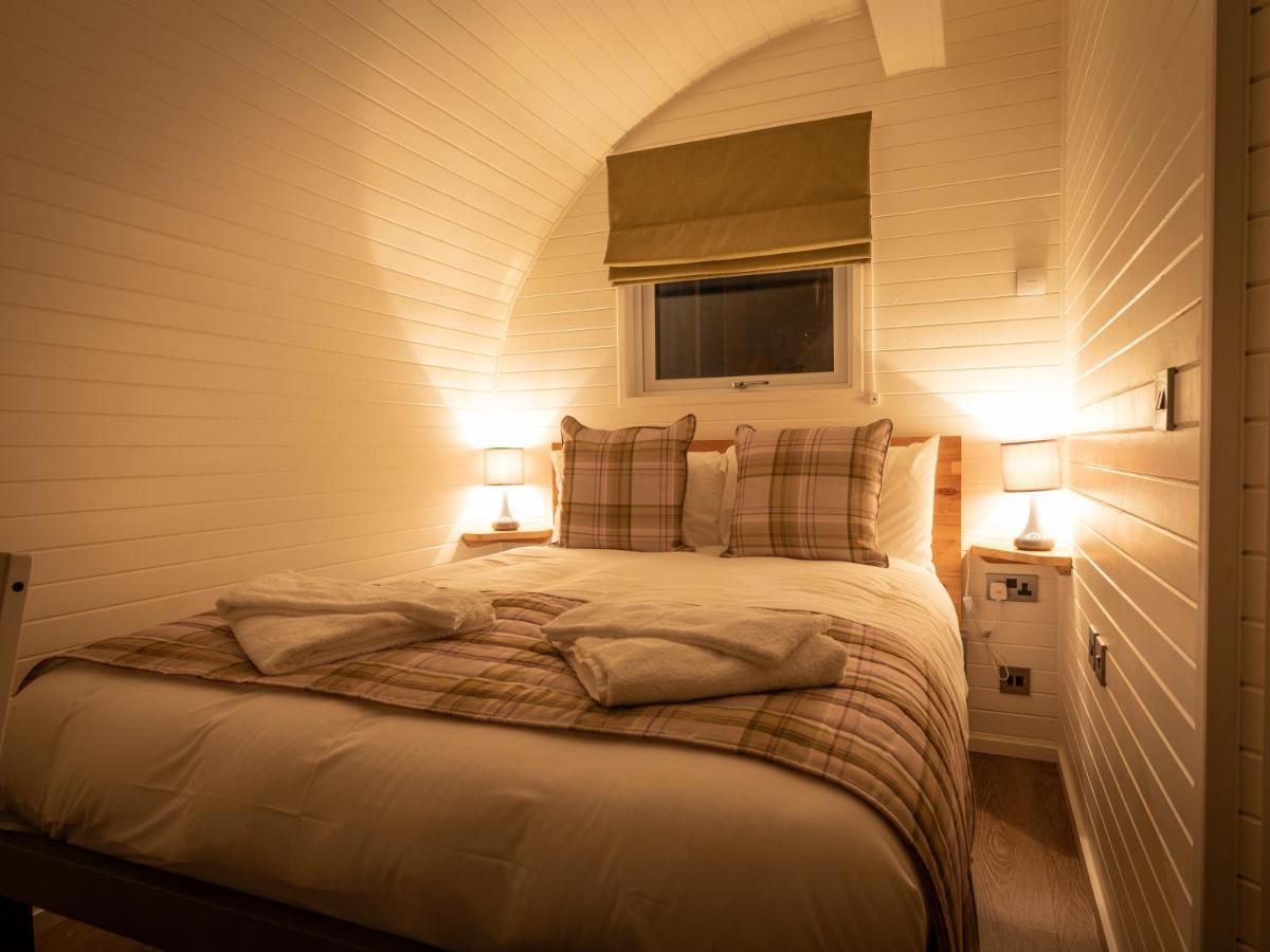 Weedingshall Lodges フォルカーク エクステリア 写真