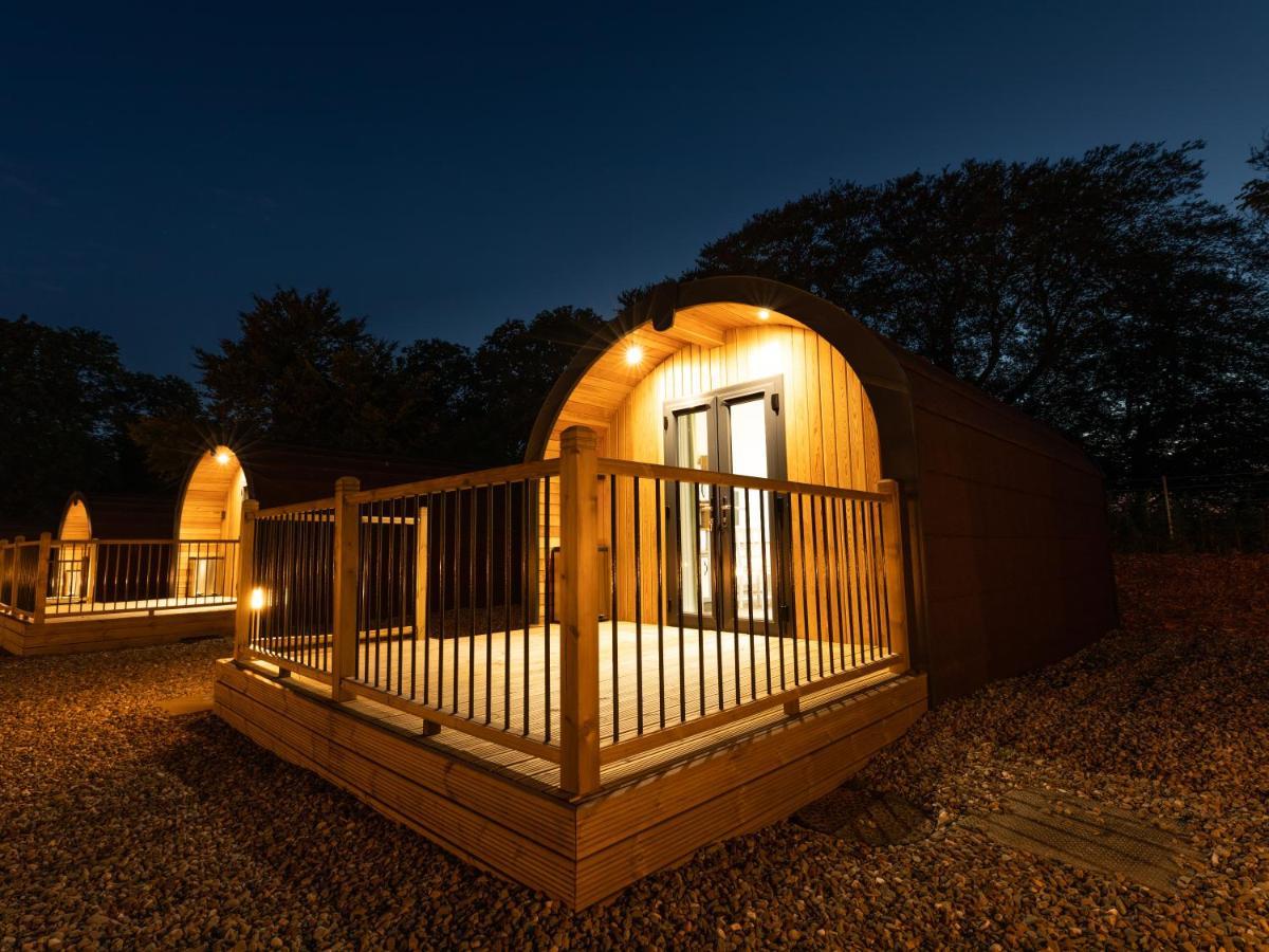 Weedingshall Lodges フォルカーク エクステリア 写真