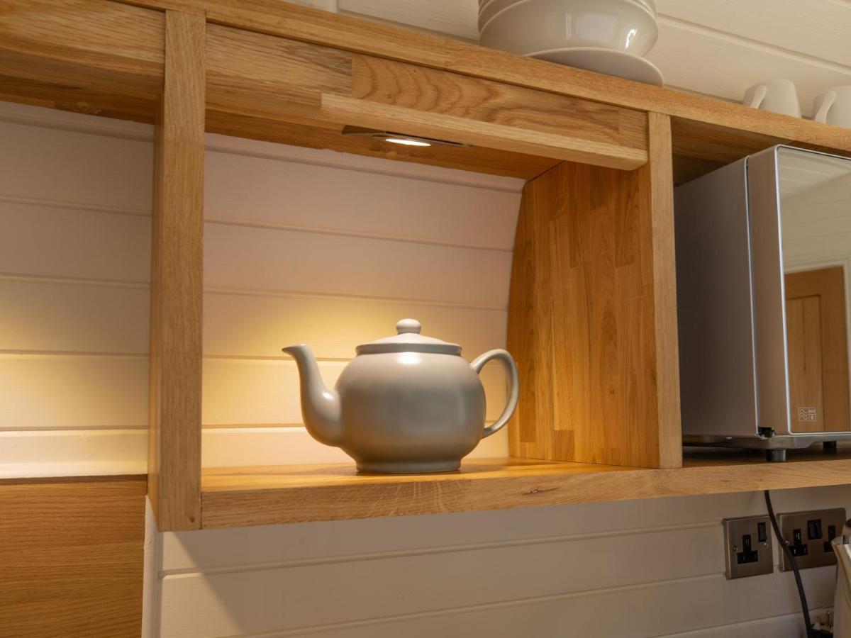 Weedingshall Lodges フォルカーク エクステリア 写真